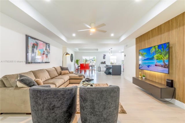 5 of 39 - 4405 Jacaranda Pkwy W, Cape Coral, FL