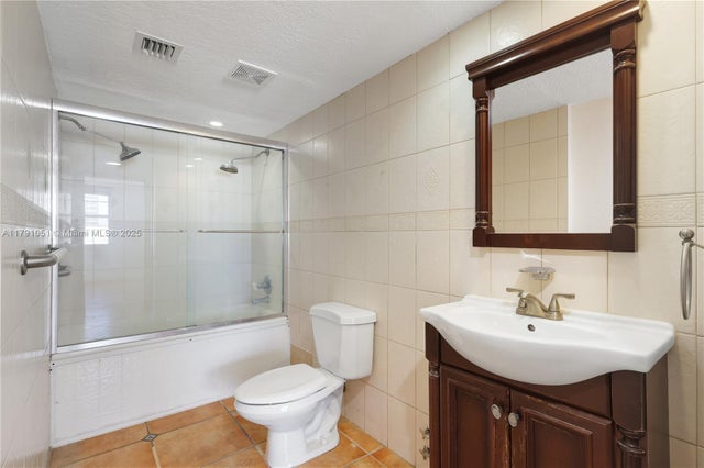 4 of 22 - 6801 Indian Creek Dr 602, Miami Beach, FL