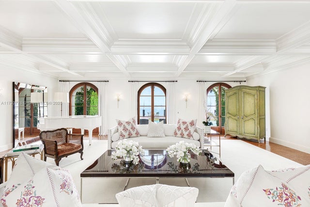 5 of 17 - 5396 N Bay Rd, Miami Beach, FL
