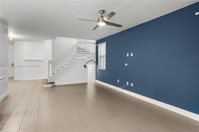 2 of 34 - 4859 Nw 55th Pl, Tamarac, FL