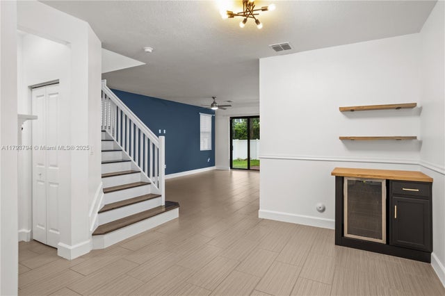 3 of 34 - 4859 Nw 55th Pl, Tamarac, FL
