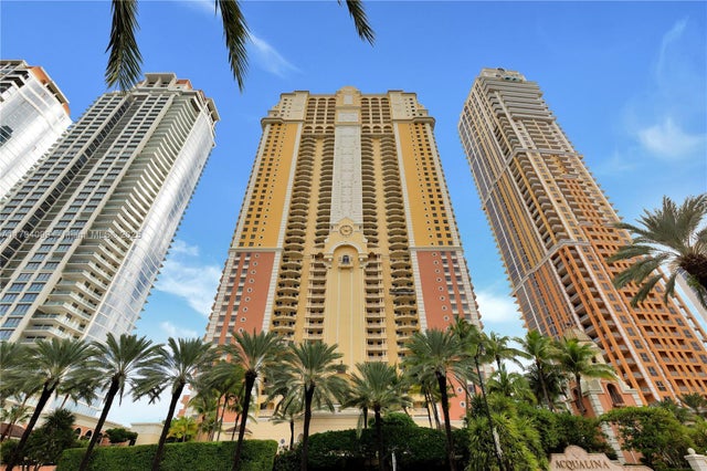 1 of 33 - 17875 Collins Ave 905, Sunny Isles Beach, FL