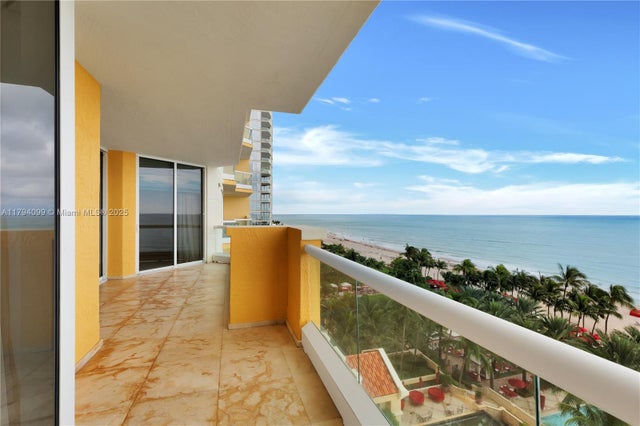 5 of 33 - 17875 Collins Ave 905, Sunny Isles Beach, FL