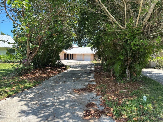 3 of 30 - 10737 Se Seaspray Ct, Hobe Sound, FL
