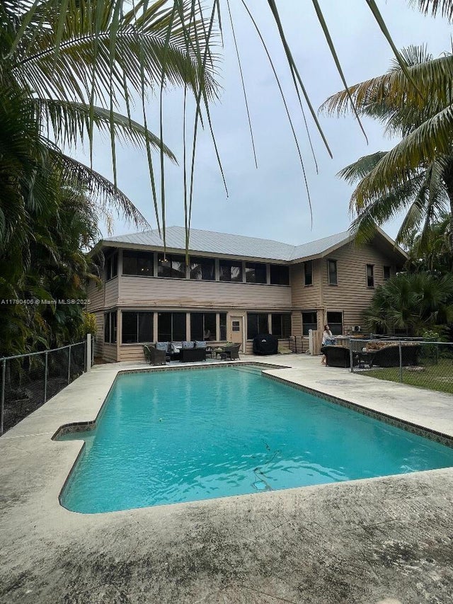 4 of 30 - 10737 Se Seaspray Ct, Hobe Sound, FL