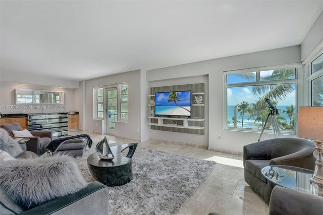 4 of 38 - 101 S Fort Lauderdale Beach Blvd 308, Fort Lauderdale, FL