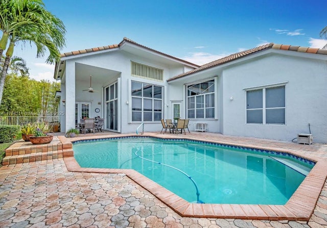 4 of 57 - 4123 W Lake Estates Dr, Davie, FL