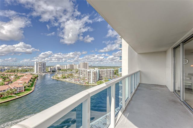 1 of 32 - 3800 S Ocean Drive 1606, Hollywood, FL