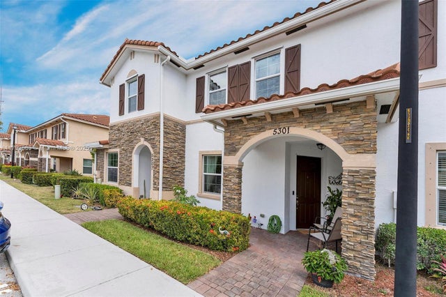 3 of 43 - 5301 Ellery Ter, West Palm Beach, FL