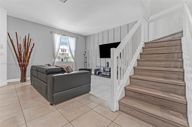5 of 43 - 5301 Ellery Ter, West Palm Beach, FL