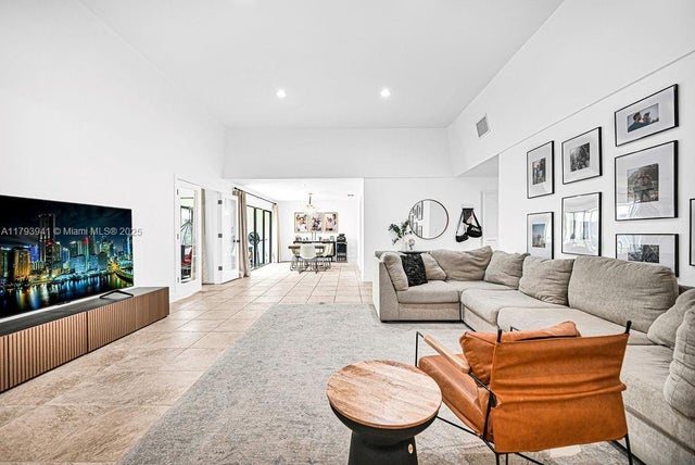4 of 45 - 3501 Keyser Ave 43, Hollywood, FL