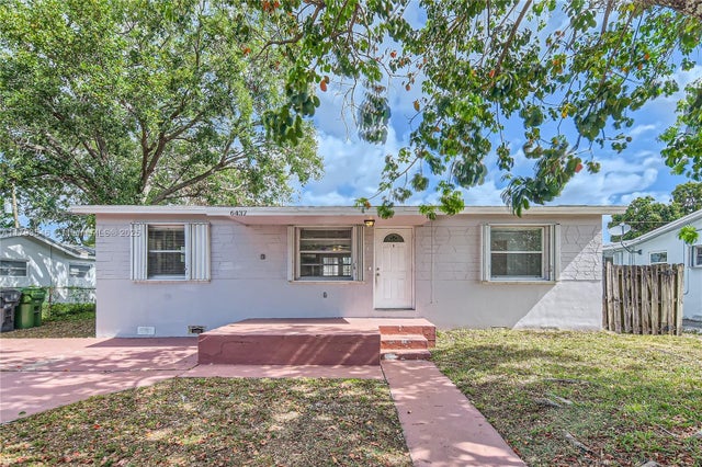 1 of 22 - 6437 Custer St, Hollywood, FL