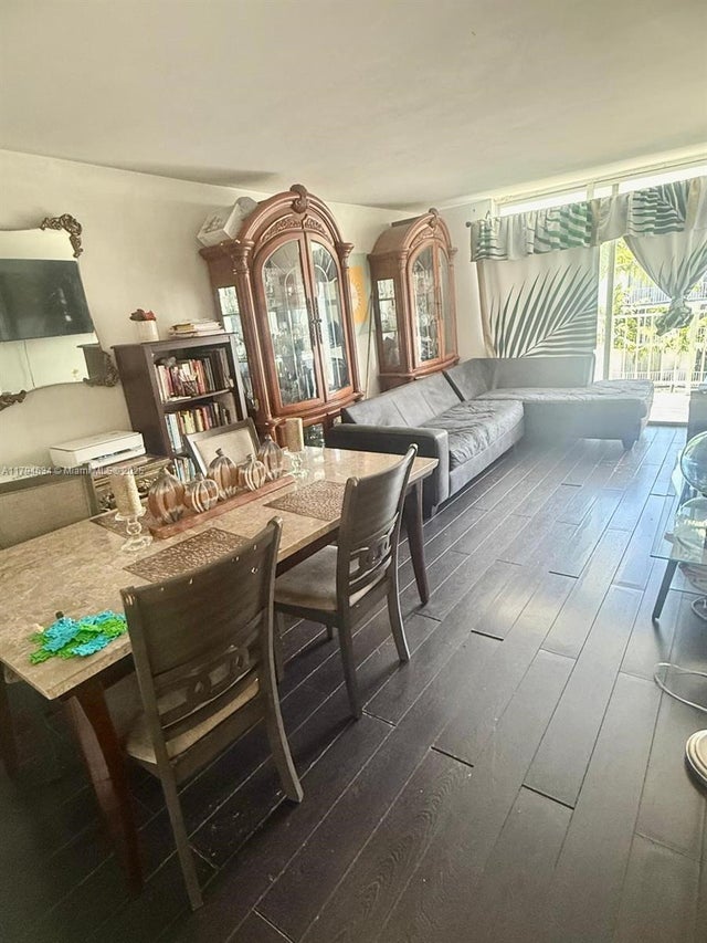 3 of 18 - 488 Nw 165th St Rd B-512, Miami, FL