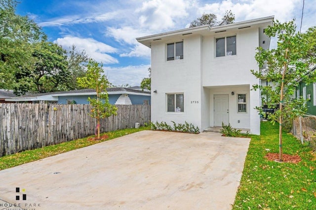 2 of 6 - 2778 Nw 44th St, Miami, FL