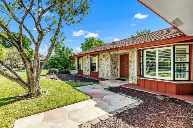 1 of 32 - 9866 Nw 19th St, Coral Springs, FL