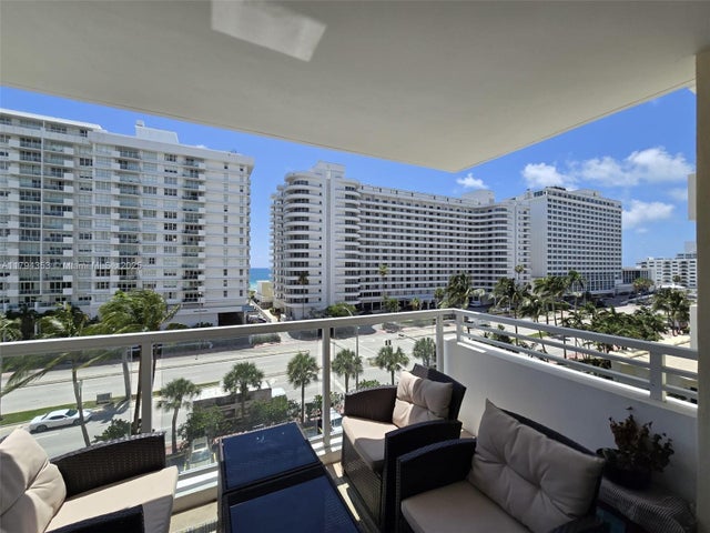5 of 38 - 5600 Collins Ave 7v, Miami Beach, FL
