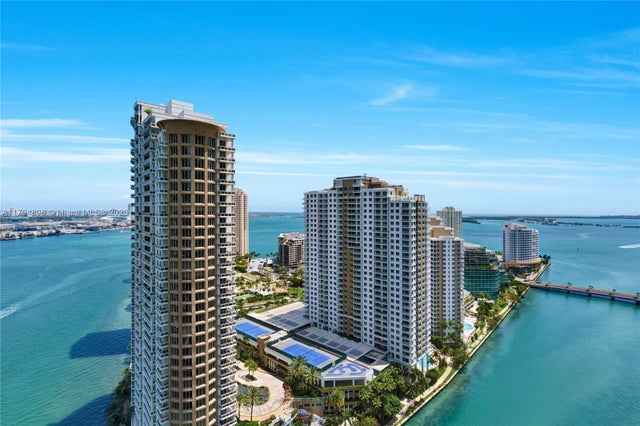 2 of 39 - 465 Brickell Ave 2801, Miami, FL