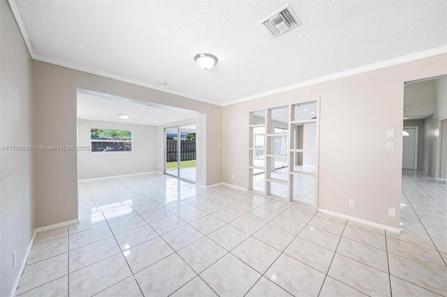 2 of 50 - 9330 Nw 39th St, Sunrise, FL