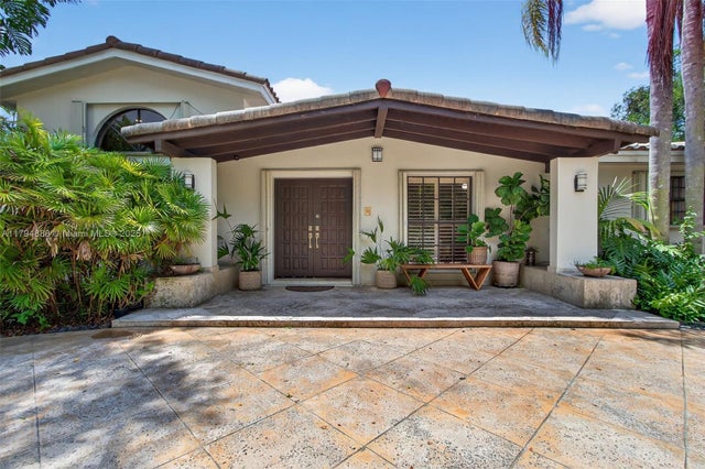 3 of 75 - 6700 Sw 64th St, South Miami, FL