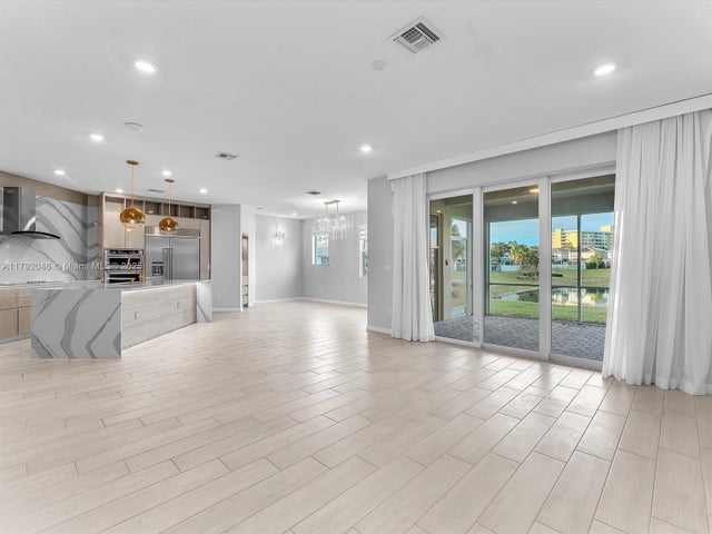 5 of 29 - 4317 Ficus St, Hollywood, FL