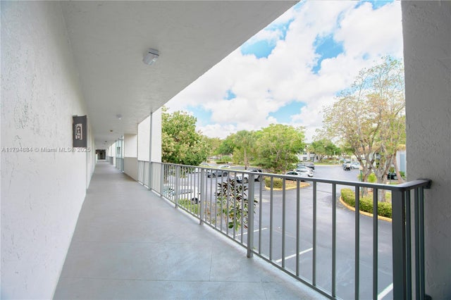 3 of 39 - 9150 Lime Bay Blvd 201, Tamarac, FL