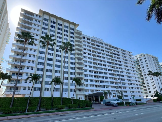 1 of 28 - 5005 Collins Ave 214, Miami Beach, FL