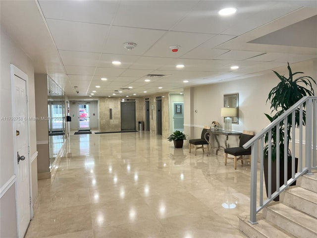 5 of 28 - 5005 Collins Ave 214, Miami Beach, FL