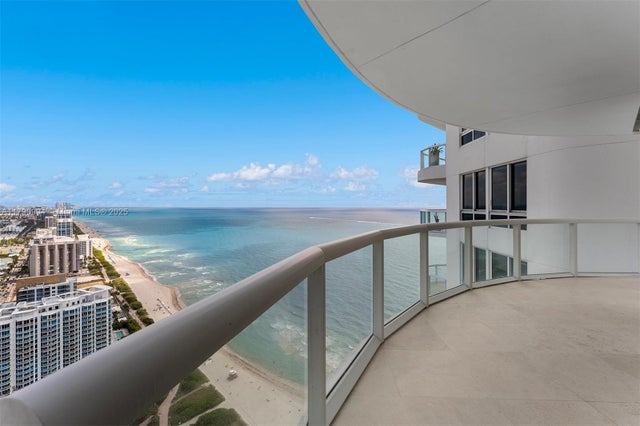 1 of 24 - 6365 Collins Ave Ts-11, Miami Beach, FL