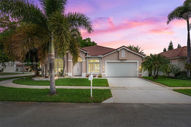 3 of 41 - 18361 Nw 10th St, Pembroke Pines, FL
