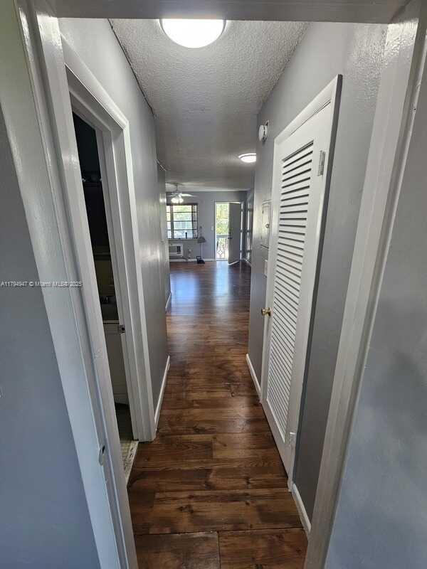 3 of 8 - 101 Nw 204th St 32, Miami Gardens, FL