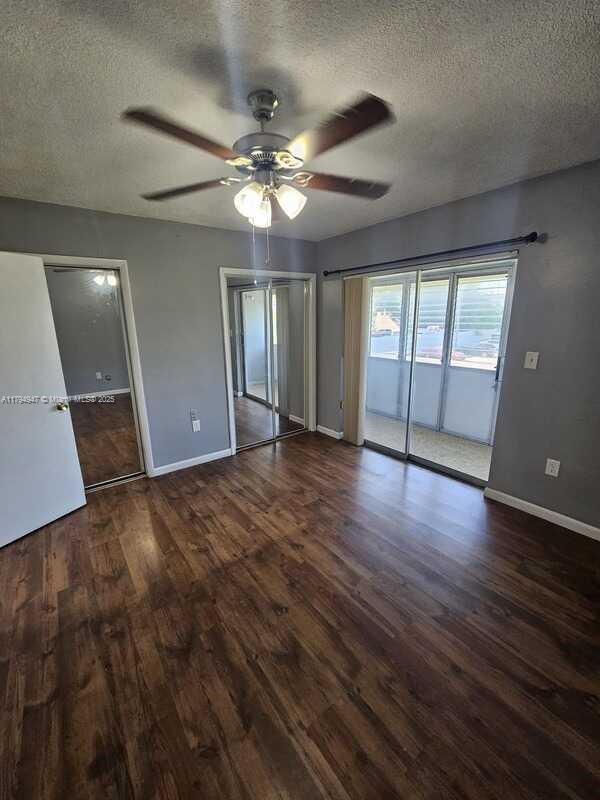 4 of 8 - 101 Nw 204th St 32, Miami Gardens, FL