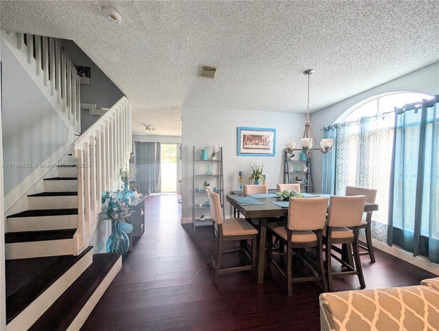 5 of 30 - 7683 Nw 19th St, Pembroke Pines, FL