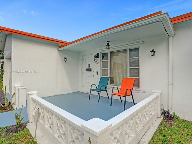 2 of 15 - 4340 Nw 46th Ter, Lauderdale Lakes, FL
