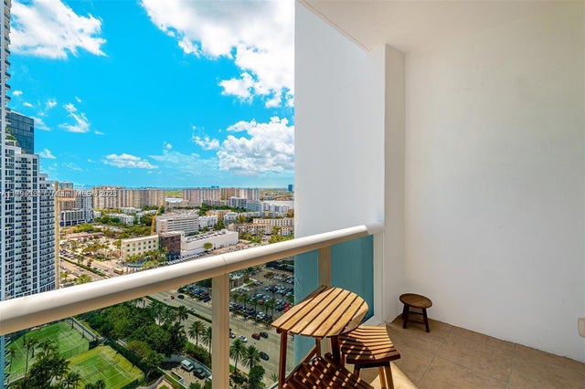 4 of 23 - 18201 Collins Ave 3405, Sunny Isles Beach, FL