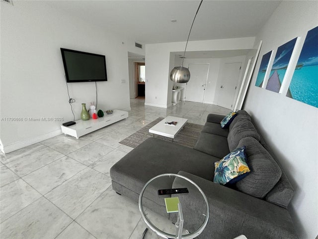 2 of 20 - 18201 Collins Ave 801, Sunny Isles Beach, FL