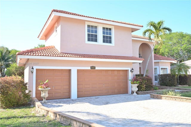 3 of 44 - 6777 Nw 44th Ct, Coral Springs, FL