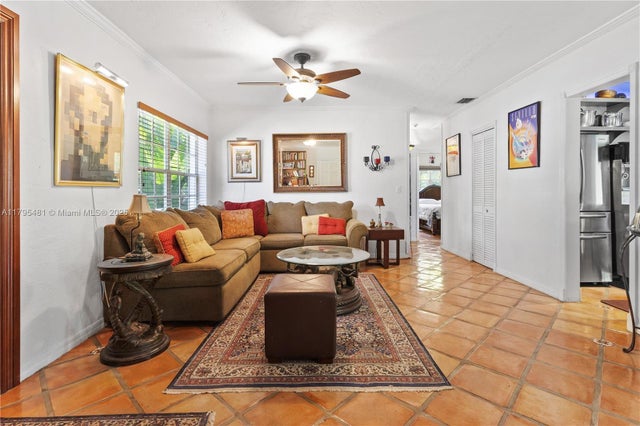 5 of 33 - 5644 Sw 69th Ave, Miami, FL