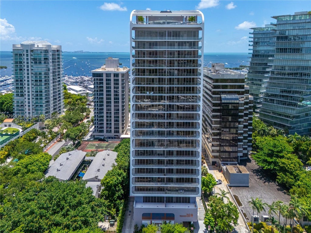 2678 Tigertail Ave 1205, Miami