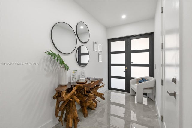 2 of 56 - 325 Sw 16th St B, Fort Lauderdale, FL
