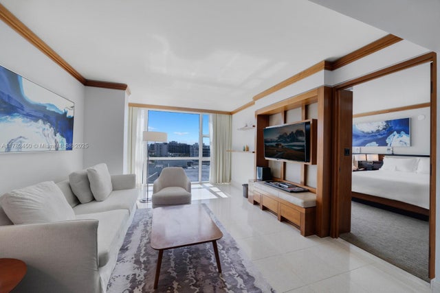 2 of 53 - 6801 Collins Ave 702 (door 702), Miami Beach, FL