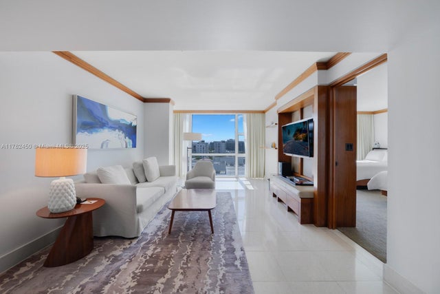 5 of 53 - 6801 Collins Ave 702 (door 702), Miami Beach, FL