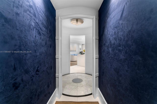 4 of 27 - 125 Jefferson Ave 113, Miami Beach, FL