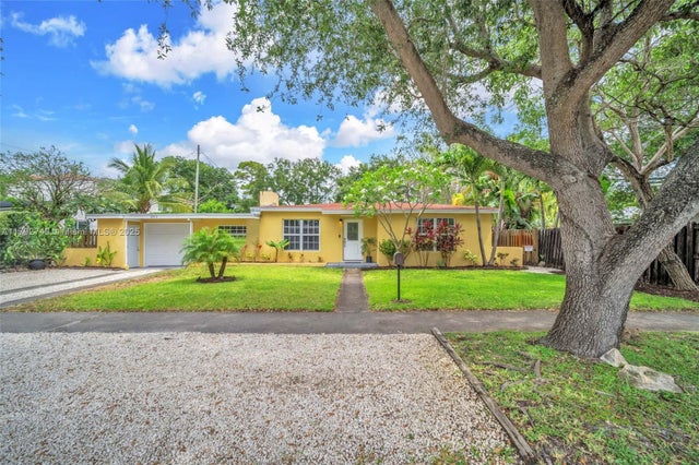 1 of 20 - 251 Sw 23rd St, Fort Lauderdale, FL