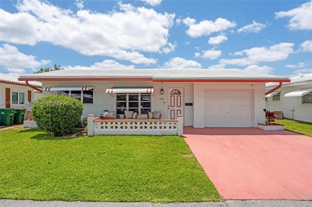 1 of 34 - 5803 Nw 84th Ave, Tamarac, FL