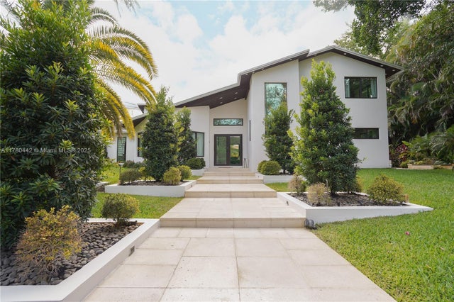 1 of 41 - 5251 Nw 80th Ter, Parkland, FL