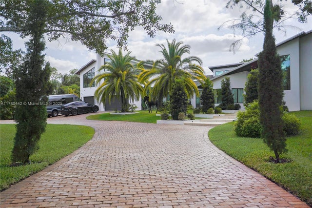 4 of 41 - 5251 Nw 80th Ter, Parkland, FL