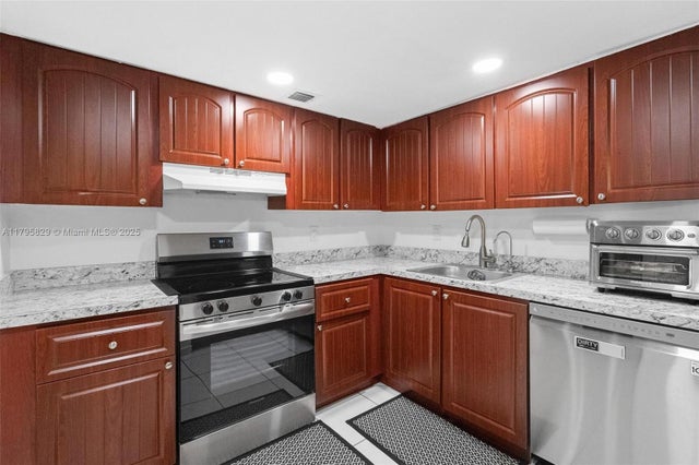 2 of 41 - 7021 Environ Blvd 218, Lauderhill, FL