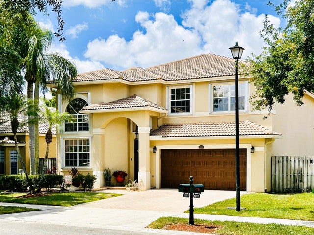 3 of 46 - 16541 Turquoise Trl, Weston, FL