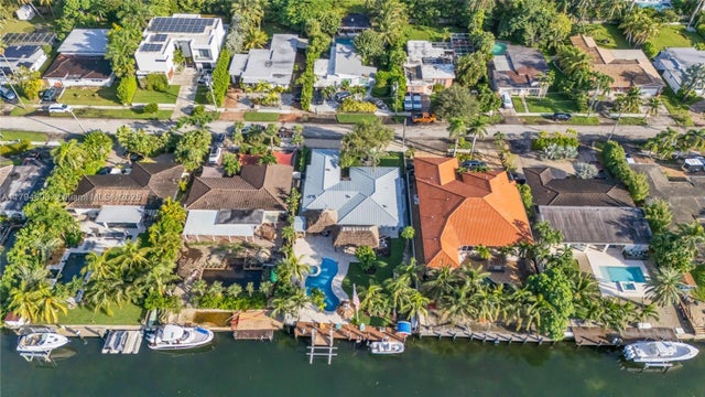 3 of 43 - 2108 Ne 124th St, North Miami, FL