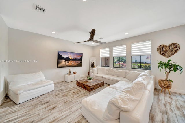 3 of 40 - 12512 Nw 32nd Mnr, Sunrise, FL